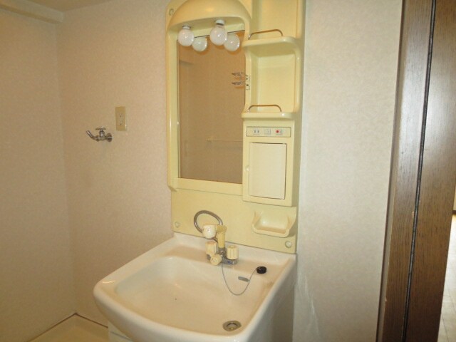 物件内観写真13　(洗面)