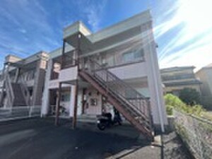 リバーサイド政和外観写真