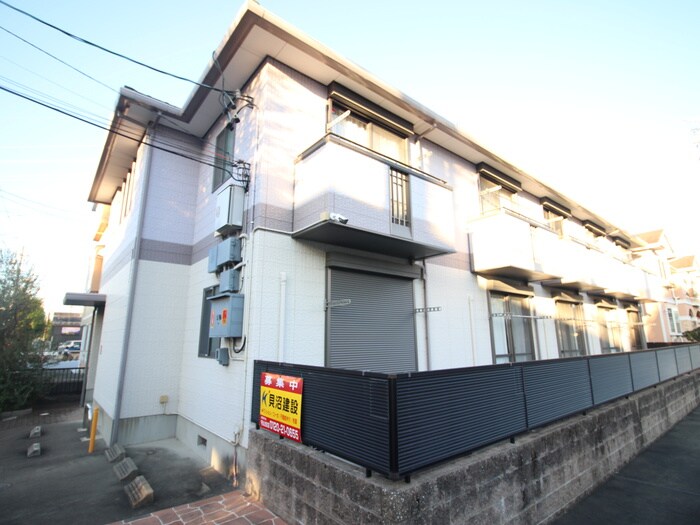 物件外観写真3　(外観写真)