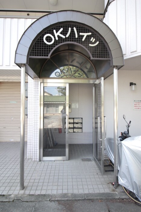 物件外観写真3　(エントランス部分)