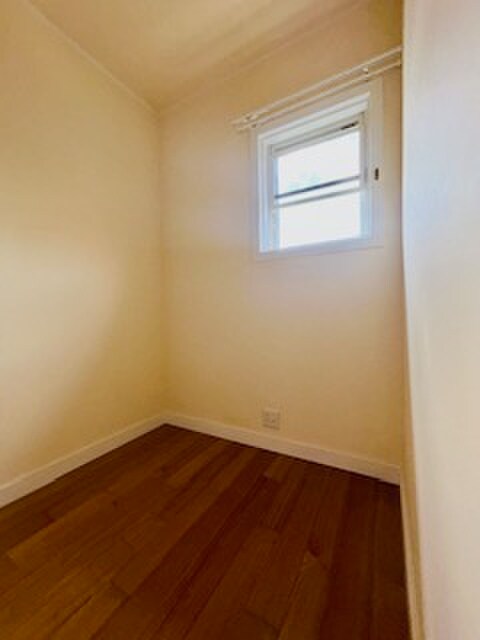 物件内観写真11　(居室)