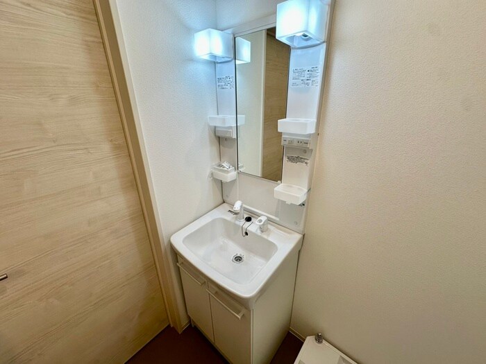 物件内観写真15　(洗面)