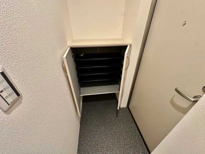 物件内観写真19　(靴箱)