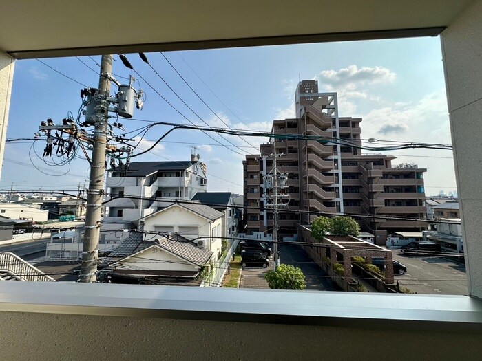 物件内観写真22　(室内からの展望)
