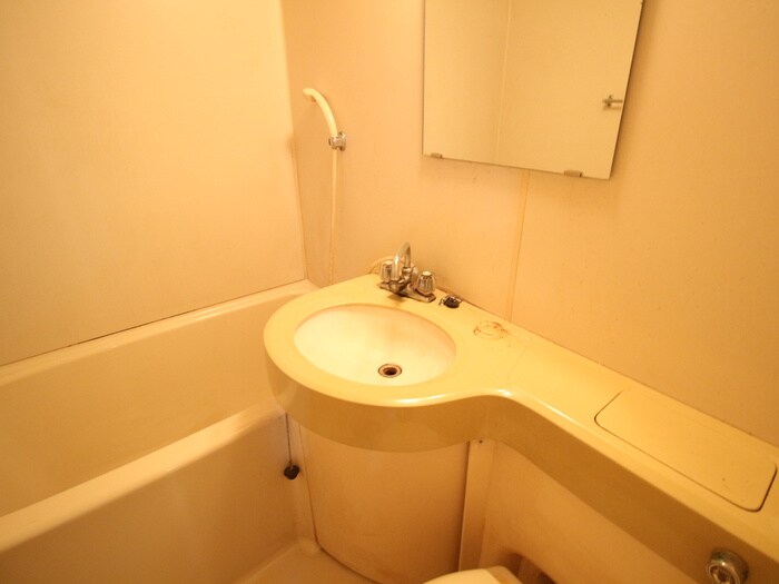 物件内観写真13　(洗面)