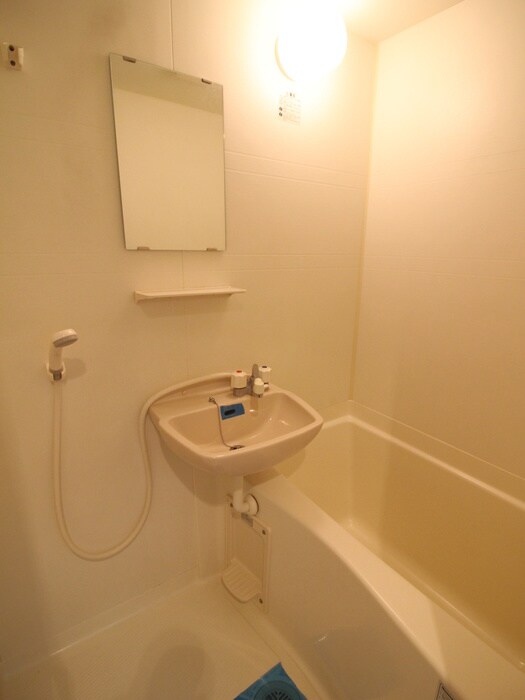 物件内観写真11　(バス／シャワールーム等)