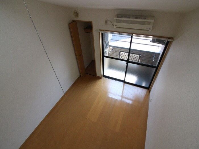 物件内観写真18　(居室)