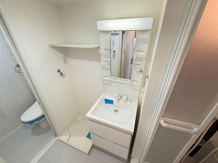 物件内観写真9　(洗面)