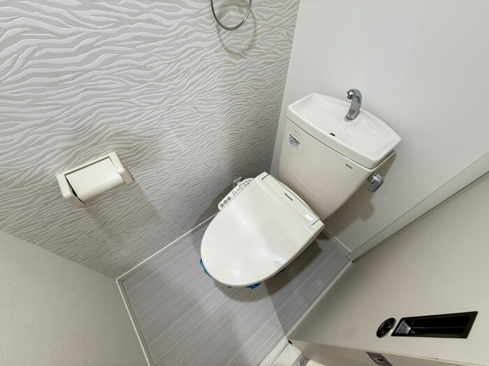 物件内観写真10　(トイレ)