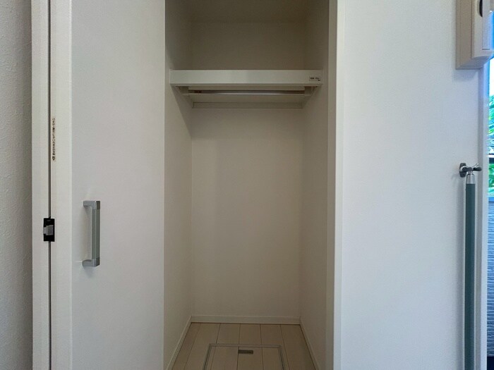物件内観写真11　(収納)