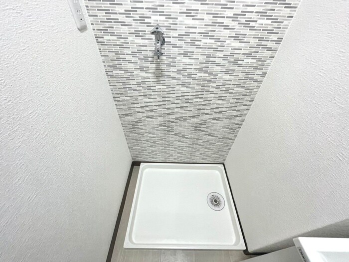 物件内観写真16　(洗濯機置場)