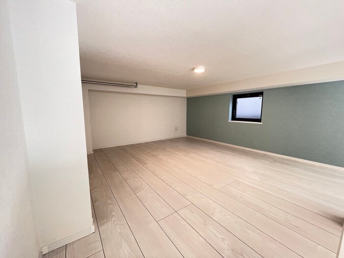 物件内観写真9　(ロフト)