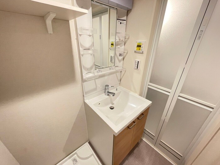 物件内観写真12　(洗面)