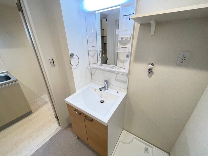 物件内観写真12　(洗面)