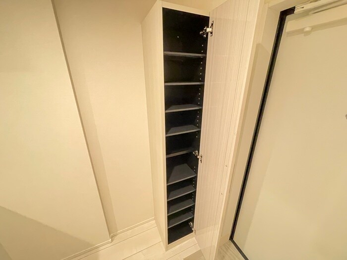 物件内観写真17　(靴箱)