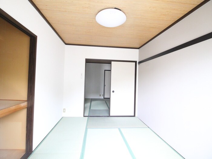 物件内観写真7　(居室)