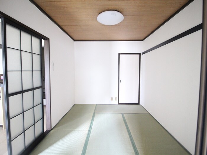 物件内観写真9　(居室)