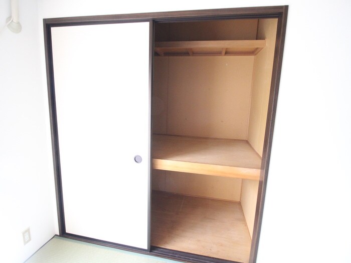 物件内観写真17　(収納)