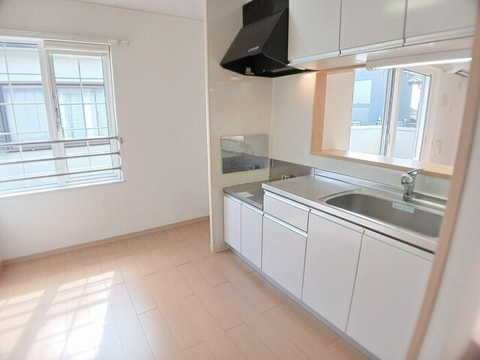 物件内観写真8　(キッチン)