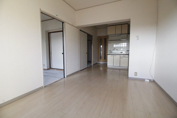 物件内観写真7　(居室)