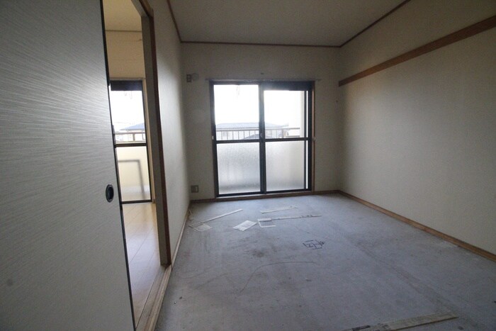 物件内観写真10　(居室)