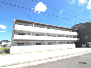 ホームクラルス外観写真