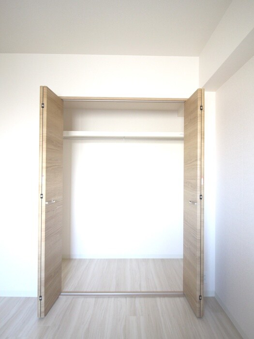 物件内観写真10　(収納)