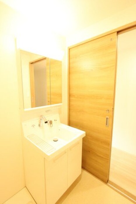 物件内観写真16　(洗面)