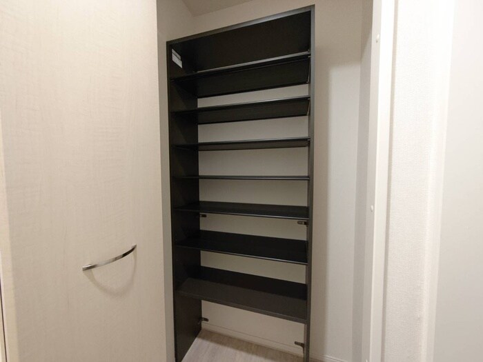 物件内観写真17　(靴箱)