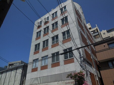 ＡＲＫ　ＨＯＵＳＥ南館外観写真