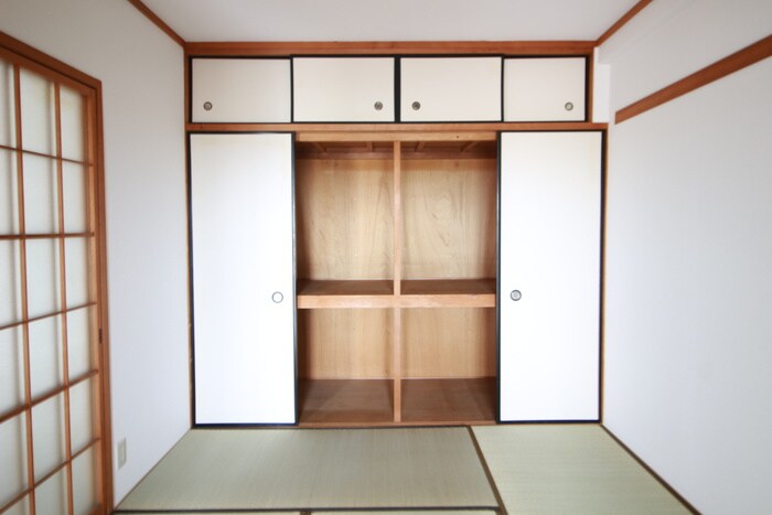 物件内観写真13　(収納)