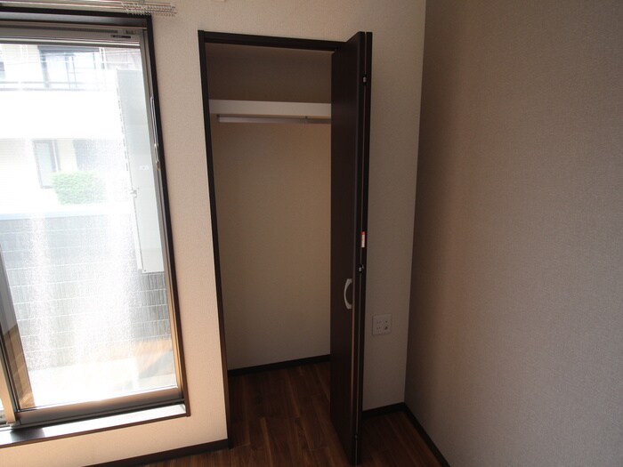 物件内観写真9　(収納)