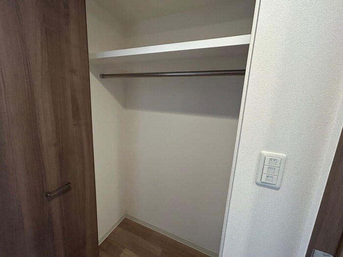 物件内観写真9　(収納)
