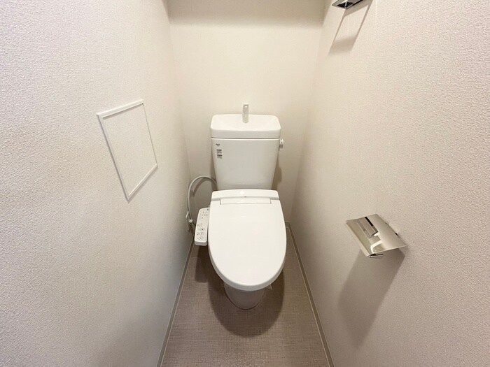 物件内観写真11　(トイレ)