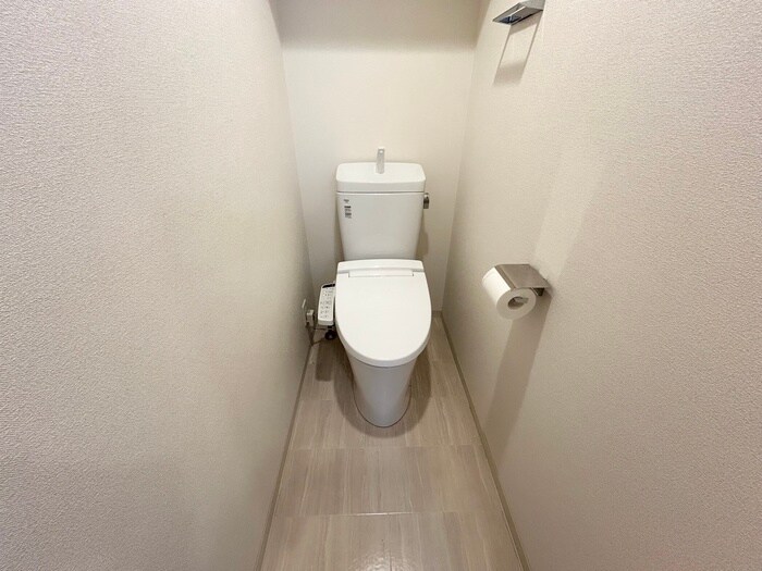 物件内観写真11　(トイレ)