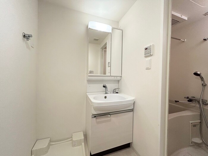 物件内観写真12　(洗面)