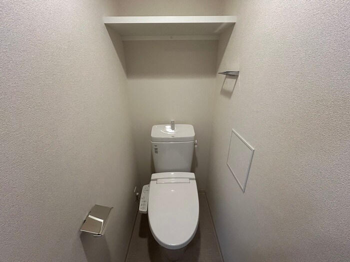 物件内観写真13　(トイレ)