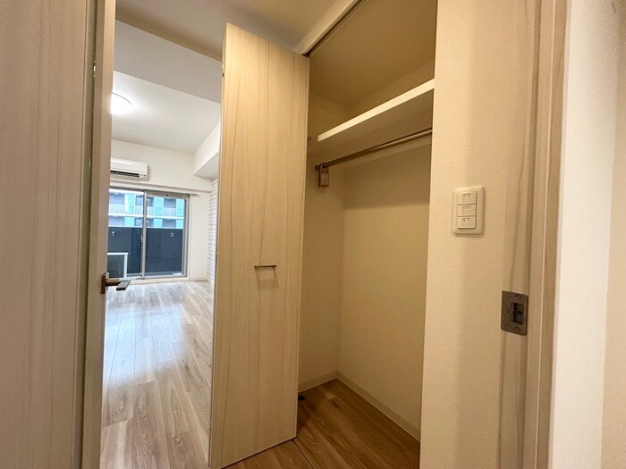 物件内観写真13　(収納)