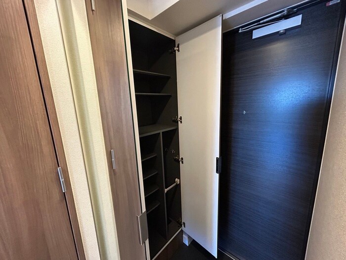 物件内観写真16　(靴箱)