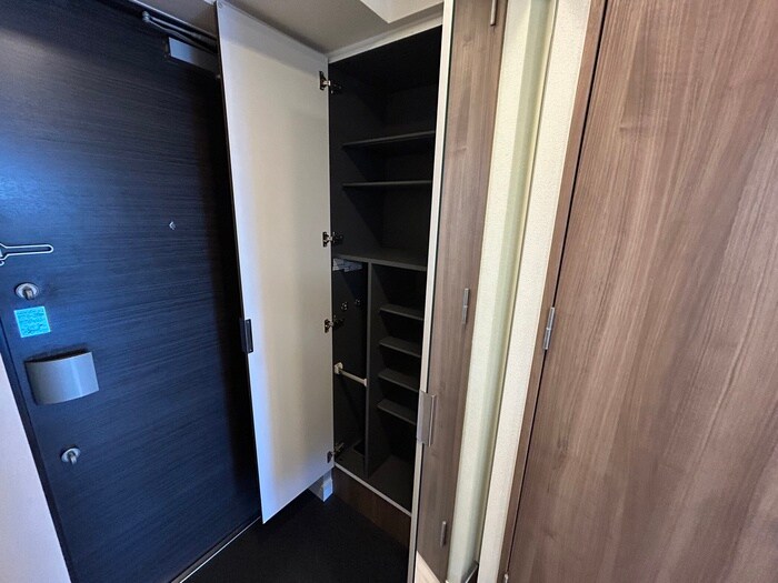 物件内観写真16　(靴箱)