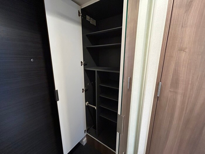 物件内観写真16　(靴箱)