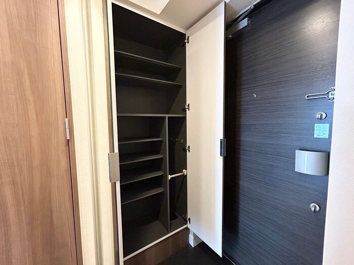 物件内観写真17　(靴箱)