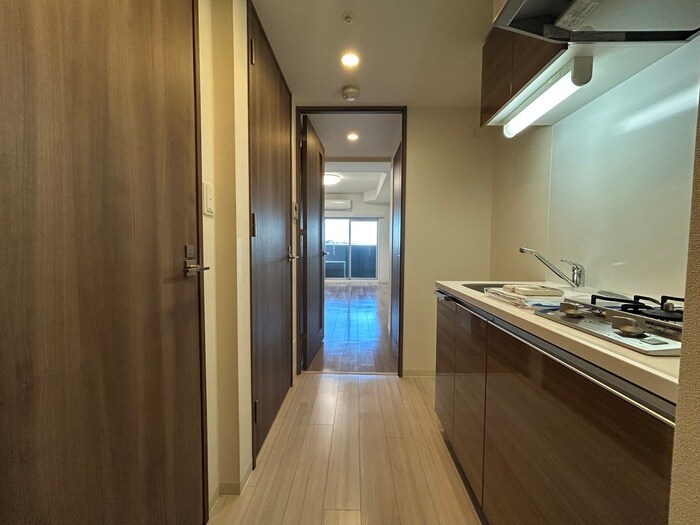 物件内観写真17　(廊下)