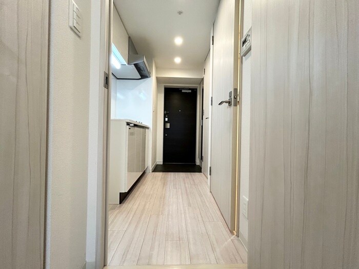 物件内観写真18　(廊下)