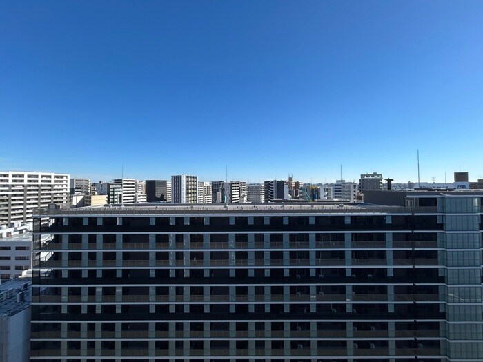 物件内観写真22　(室内からの展望)