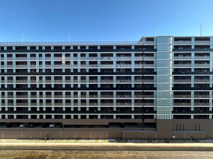 物件内観写真22　(室内からの展望)