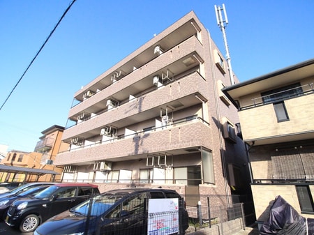 ラ・グラシュ－ズ外観写真