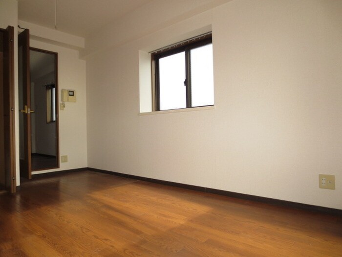 物件内観写真15　(居室)