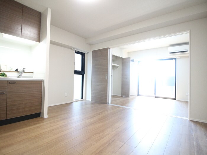 物件内観写真7　(居室)