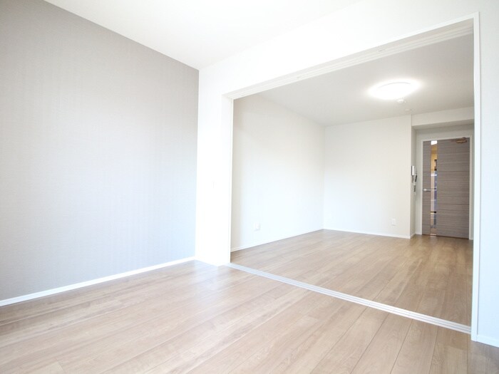 物件内観写真9　(居室)